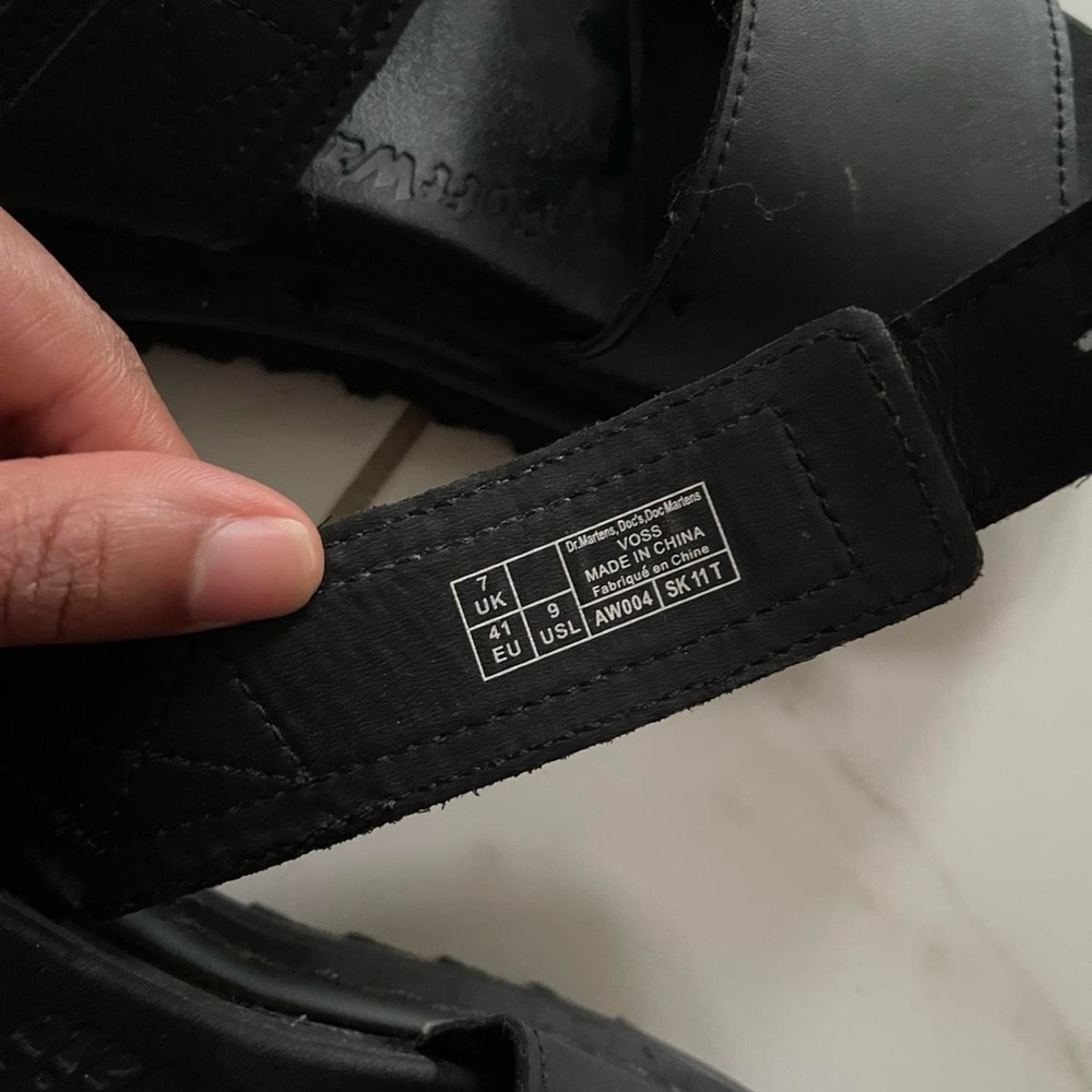 DR MARTENS | VOSS SANDALS 💫 - Picture 3 of 7